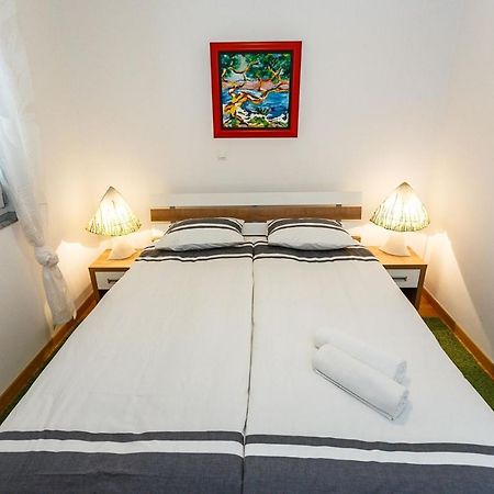 Apartment Adria 3 มาลินสกา ภายนอก รูปภาพ