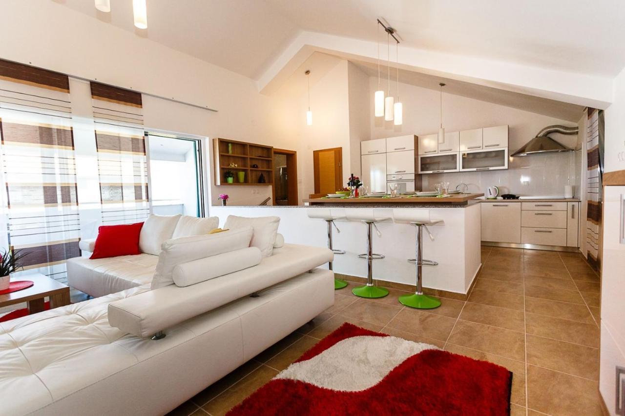 Apartment Adria 3 มาลินสกา ภายนอก รูปภาพ