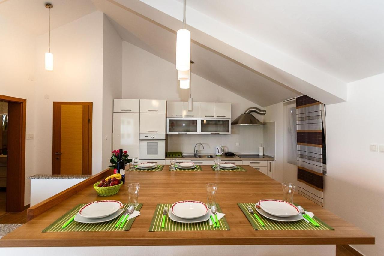 Apartment Adria 3 มาลินสกา ภายนอก รูปภาพ