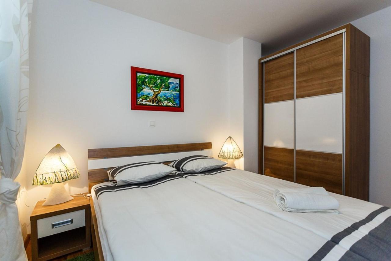 Apartment Adria 3 มาลินสกา ภายนอก รูปภาพ